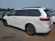 2018 Toyota Sienna XLE with VIN 5TDDZ3DC9JS207675, listed as a Copart auction lot 67487915 with 66,617 mi miles and Salvage title. Bid and sale history available at DreamBid. Image 2.