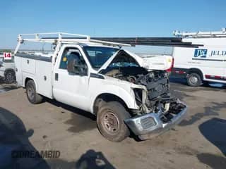 2016 Ford F-250 XL с VIN 1FDBF2A62GEA32639, выставлен на аукционе IAAI как лот 43306815 с пробегом 196 383 миль миль и . История ставок и продаж доступна на DreamBid. Изображение 1.