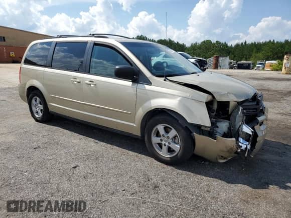 2010 Dodge Grand Caravan Hero z VIN 2D4RN3D12AR371930, wystawiony jako Copart lot #64496835 z przebiegiem 137 686 mil mil oraz Szkoda całkowita • Salvage title. Historia ofert i sprzedaży dostępna na DreamBid. Obrazek 4.