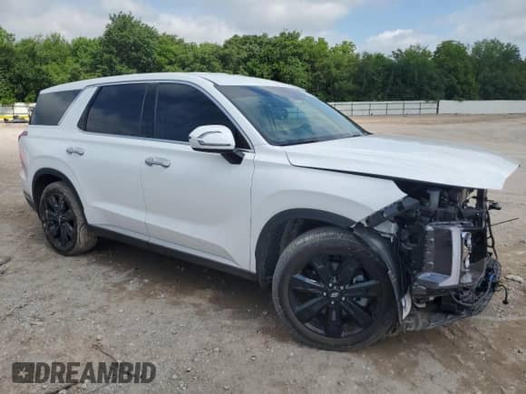 2023 Hyundai Palisade SE с VIN KM8R1DGE8PU590833, выставлен на аукционе Copart как лот 58579455 с пробегом 14 528 миль миль и Списание • Salvage title. История ставок и продаж доступна на DreamBid. Изображение 4.