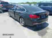 2019 BMW 4 Series 430i z VIN WBA4J1C51KBM13884, wystawiony jako IAAI lot #42243591 z przebiegiem 110 357 mil mil oraz . Historia ofert i sprzedaży dostępna na DreamBid. Obrazek 3.