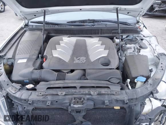 2015 Hyundai Equus Signature z VIN KMHGH4JH6FU092442, wystawiony jako IAAI lot #41280888 z przebiegiem 91 407 mil mil oraz . Historia ofert i sprzedaży dostępna na DreamBid. Obrazek 10.