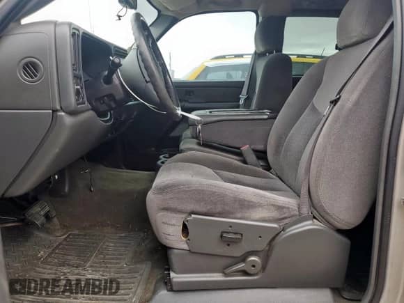 2005 GMC Sierra 1500 SLE z VIN 1GTEC19V95Z176856, wystawiony jako Copart lot #60732885 z przebiegiem 89 468 mil mil oraz Szkoda całkowita • Salvage title. Historia ofert i sprzedaży dostępna na DreamBid. Obrazek 7.