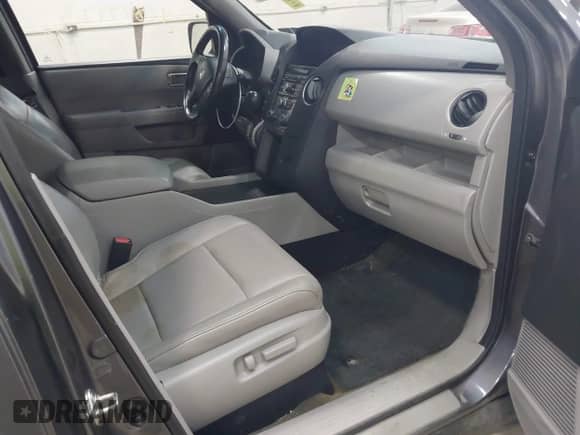 2014 Honda Pilot EX-L z VIN 5FNYF4H52EB024950, wystawiony jako IAAI lot #42874943 z przebiegiem 164 315 mil mil oraz . Historia ofert i sprzedaży dostępna na DreamBid. Obrazek 5.