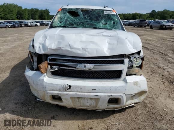 2011 Chevrolet Tahoe LS с VIN 1GNSCAE04BR120288, выставлен на аукционе Copart как лот 59897235 с пробегом 190 826 миль миль и Чистый • Clean title. История ставок и продаж доступна на DreamBid. Изображение 5.