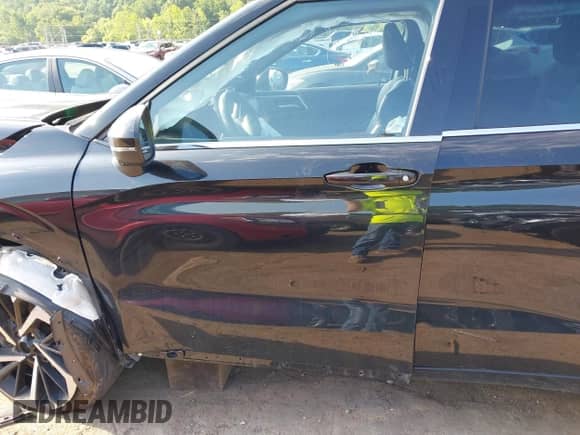 2023 Mitsubishi Outlander SEL z VIN JA4J4VA87PZ019896, wystawiony jako IAAI lot #42646987 z przebiegiem 22 494 mil mil oraz . Historia ofert i sprzedaży dostępna na DreamBid. Obrazek 19.