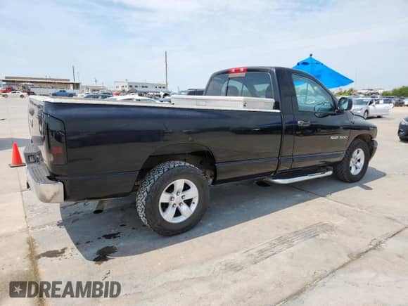 2005 Dodge 1500 SLT with VIN 1D7HA16N05J568328, listed as a Copart auction lot 71908825 with 181,773 mi miles and Clean title. Bid and sale history available at DreamBid. Image 3.