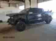 2020 Chevrolet Silverado 1500 LTZ z VIN 3GCUYGETXLG194865, wystawiony jako Copart lot #68820385 z przebiegiem 123 734 mil mil oraz Szkoda całkowita • Salvage title. Historia ofert i sprzedaży dostępna na DreamBid. Obrazek 1.