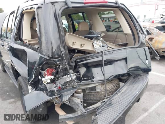 2002 Ford Explorer Limited с VIN 1FMZU75W72ZA68372, выставлен на аукционе IAAI как лот 42564838 с пробегом 153 264 миль миль и . История ставок и продаж доступна на DreamBid. Изображение 6.