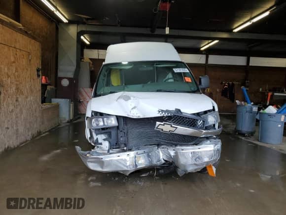 2009 Chevrolet Express Passenger с VIN 1GAHG39K491108724, выставлен на аукционе Copart как лот 57141425 с пробегом Не указан миль и Списание • Salvage title. История ставок и продаж доступна на DreamBid. Изображение 5.
