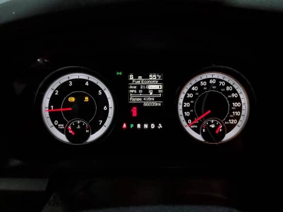 2014 Ram 1500 z VIN 3C6JR7BG2EG235653, wystawiony jako Copart lot #88241785 z przebiegiem 86 039 mil mil oraz Szkoda całkowita • Salvage title. Historia ofert i sprzedaży dostępna na DreamBid. Obrazek 9.