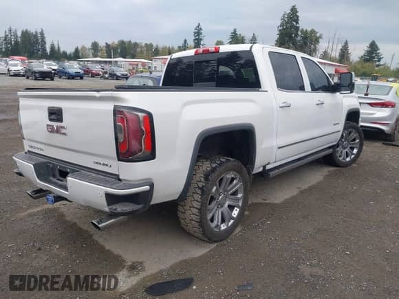 2017 GMC Sierra 1500 Denali с VIN 3GTU2PEJ6HG152877, выставлен на аукционе IAAI как лот 43331691 с пробегом 110 074 миль миль и . История ставок и продаж доступна на DreamBid. Изображение 4.