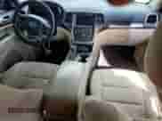 2018 Jeep Grand Cherokee Laredo E с VIN 1C4RJEAGXJC277915, выставлен на аукционе Copart как лот 84617205 с пробегом 146 979 миль миль и Чистый • Clean title. История ставок и продаж доступна на DreamBid. Изображение 8.