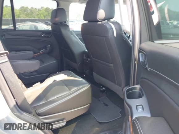 2018 Chevrolet Tahoe Premier с VIN 1GNSKCKC7JR177001, выставлен на аукционе IAAI как лот 41968502 с пробегом 91 951 миль миль и . История ставок и продаж доступна на DreamBid. Изображение 8.