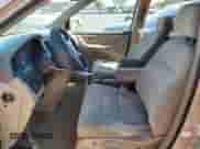 2001 Honda Odyssey EX с VIN 2HKRL18651H556712, выставлен на аукционе Copart как лот 71880255 с пробегом 286 773 миль миль и Списание • Salvage title. История ставок и продаж доступна на DreamBid. Изображение 7.