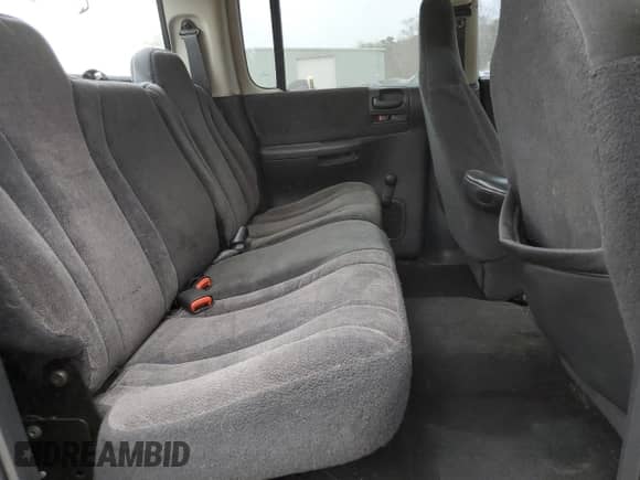 2004 Dodge Dakota Sport с VIN 1D7HL38K34S524373, выставлен на аукционе Copart как лот 47270165 с пробегом 158 308 миль миль и Списание • Salvage title. История ставок и продаж доступна на DreamBid. Изображение 10.