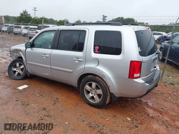 2011 Honda Pilot EX-L с VIN 5FNYF3H52BB034545, выставлен на аукционе IAAI как лот 42966105 с пробегом 198 043 миль миль и . История ставок и продаж доступна на DreamBid. Изображение 3.