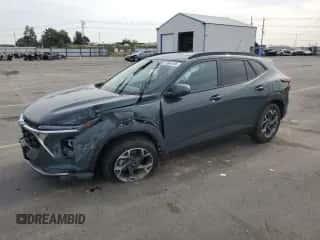 2025 Chevrolet Trax LT с VIN KL77LHEP9SC190440, выставлен на аукционе Copart как лот 71064165 с пробегом 10 053 миль миль и Списание • Salvage title. История ставок и продаж доступна на DreamBid. Изображение 1.