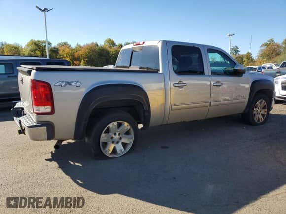2008 GMC Sierra 1500 SLT z VIN 3GTEK13J78G270666, wystawiony jako Copart lot #85544295 z przebiegiem 255 296 mil mil oraz Czysty tytuł • Clean title. Historia ofert i sprzedaży dostępna na DreamBid. Obrazek 3.