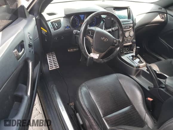 2013 Hyundai Genesis Coupe R-Spec with VIN KMHHU6KJ5DU104090, listed as a Copart auction lot 77754234 with 100,939 mi miles and Salvage title. Bid and sale history available at DreamBid. Image 8.