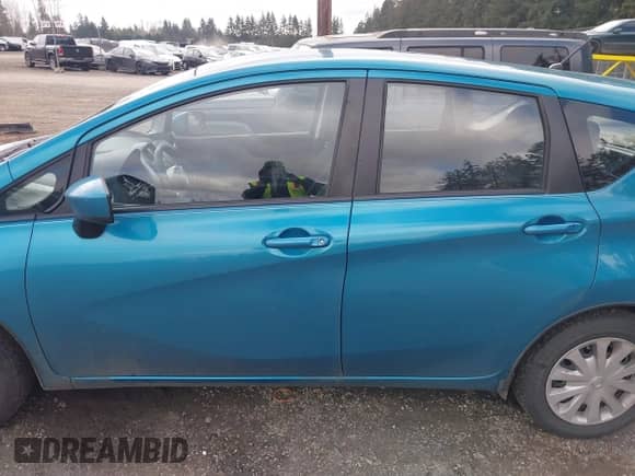 2015 Nissan Note S with VIN 3N1CE2CP9FL399198, listed as a IAAI auction lot 41745250 with 153,445 mi miles and . Bid and sale history available at DreamBid. Image 14.