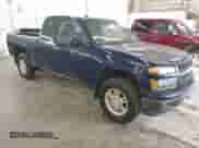 2011 Chevrolet Colorado 1LT z VIN 1GCJTCF98B8116134, wystawiony jako IAAI lot #40813376 z przebiegiem 138 461 mil mil oraz . Historia ofert i sprzedaży dostępna na DreamBid. Obrazek 1.