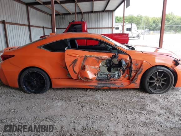 2015 Lexus RC F с VIN JTHHP5BCXF5001511, выставлен на аукционе IAAI как лот 42802180 с пробегом 250 058 миль миль и . История ставок и продаж доступна на DreamBid. Изображение 13.