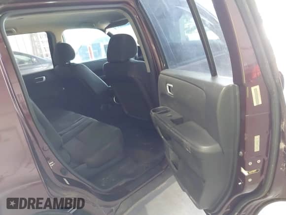 2011 Honda Pilot EX with VIN 5FNYF3H44BB047675, listed as a IAAI auction lot 42996669 with 140,655 mi miles and . Bid and sale history available at DreamBid. Image 8.