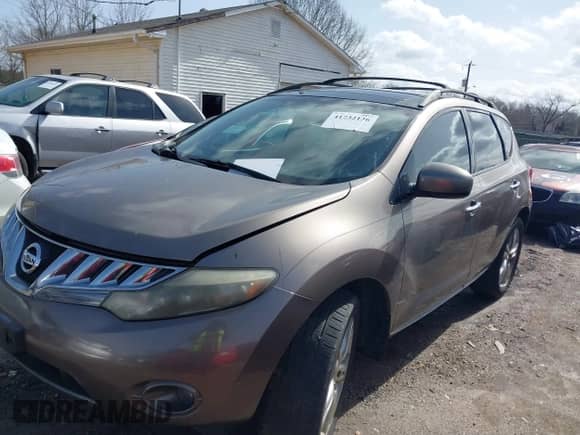 2009 Nissan Murano SL with VIN JN8AZ18U69W023062, listed as a IAAI auction lot 41732136 with 182,292 mi miles and . Bid and sale history available at DreamBid. Image 2.