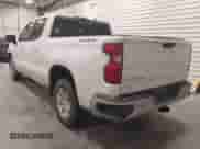 2023 Chevrolet Silverado 1500 LT z VIN 1GCPDDEK0PZ273062, wystawiony jako IAAI lot #43423639 z przebiegiem 72 217 mil mil oraz . Historia ofert i sprzedaży dostępna na DreamBid. Obrazek 3.