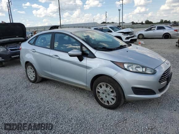 2018 Ford Fiesta S with VIN 3FADP4AJ2JM126215, listed as a Copart auction lot 71579005 with 207,747 mi miles and Clean title. Bid and sale history available at DreamBid. Image 4.