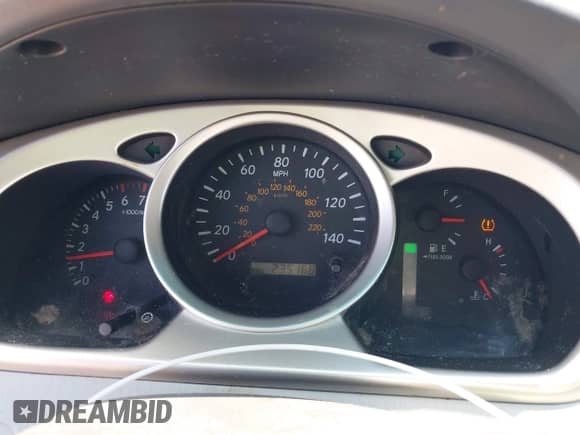 2005 Toyota Highlander с VIN JTEGP21AX50062263, выставлен на аукционе IAAI как лот 42488132 с пробегом 235 168 миль миль и . История ставок и продаж доступна на DreamBid. Изображение 7.