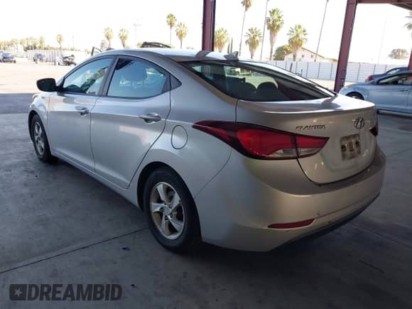 2015 Hyundai Elantra SE z VIN 5NPDH4AE4FH615819, wystawiony jako IAAI lot #43200929 z przebiegiem 190 748 mil mil oraz . Historia ofert i sprzedaży dostępna na DreamBid. Obrazek 3.