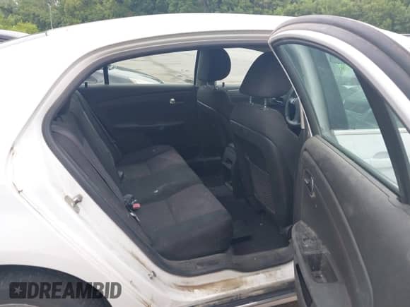 2010 Chevrolet Malibu 1LT с VIN 1G1ZC5EB6AF297482, выставлен на аукционе IAAI как лот 42080096 с пробегом 161 138 миль миль и . История ставок и продаж доступна на DreamBid. Изображение 8.