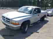 2001 Dodge Dakota Sport with VIN 1B7GG22N31S209673, listed as a IAAI auction lot 42711330 with 151,824 mi miles and . Bid and sale history available at DreamBid. Image 2.