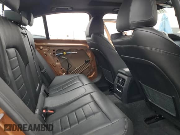 2022 BMW 3 Series 330e xDrive z VIN WBA5P9C05NFM75095, wystawiony jako Copart lot #68733985 z przebiegiem 13 462 mil mil oraz Szkoda całkowita • Salvage title. Historia ofert i sprzedaży dostępna na DreamBid. Obrazek 10.