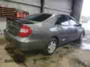 2003 Toyota Camry LE с VIN 4T1BF32K33U548784, выставлен на аукционе Copart как лот 85709875 с пробегом 175 340 миль миль и Списание • Salvage title. История ставок и продаж доступна на DreamBid. Изображение 3.