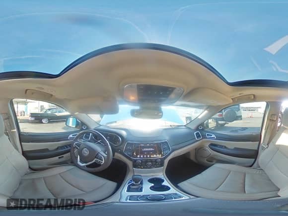 2020 Jeep Grand Cherokee Summit z VIN 1C4RJFJG8LC370358, wystawiony jako Copart lot #45652485 z przebiegiem 62 529 mil mil oraz Szkoda całkowita • Salvage title. Historia ofert i sprzedaży dostępna na DreamBid. Obrazek 16.