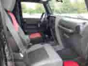 2008 Jeep Wrangler Unlimited X с VIN 1J4GA391X8L560685, выставлен на аукционе IAAI как лот 42940063 с пробегом 116 743 миль миль и . История ставок и продаж доступна на DreamBid. Изображение 5.