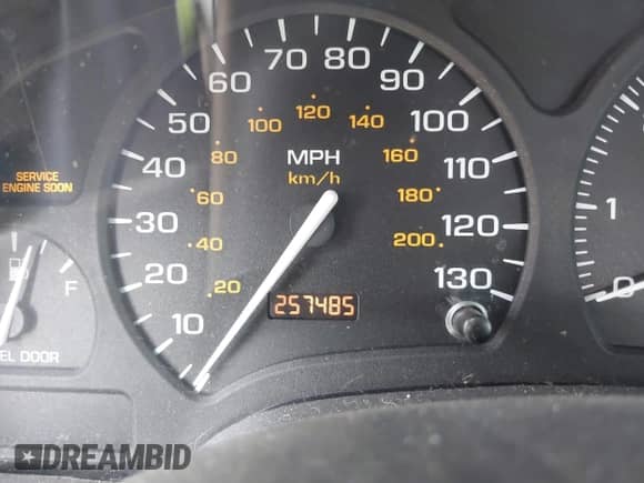2001 Saturn SW with VIN 1G8ZJ82761Z275070, listed as a IAAI auction lot 42252538 with 257,485 mi miles and . Bid and sale history available at DreamBid. Image 15.