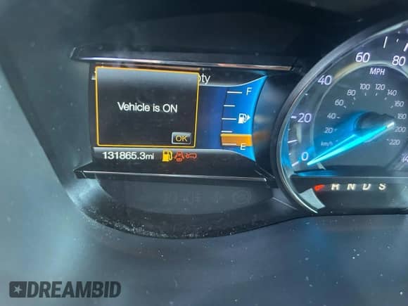 2019 Ford Explorer Limited z VIN 1FM5K8F80KGA52780, wystawiony jako Copart lot #90130305 z przebiegiem 131 865 mil mil oraz Czysty tytuł • Clean title. Historia ofert i sprzedaży dostępna na DreamBid. Obrazek 8.