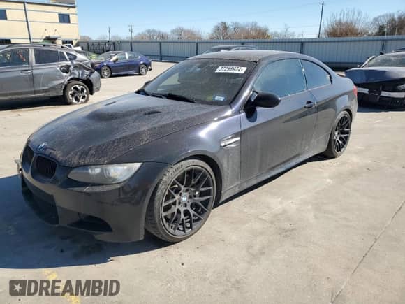 2011 BMW M3 с VIN WBSKG9C54BE368874, выставлен на аукционе Copart как лот 37296974 с пробегом 180 153 миль миль и Списание • Salvage title. История ставок и продаж доступна на DreamBid. Изображение 1.