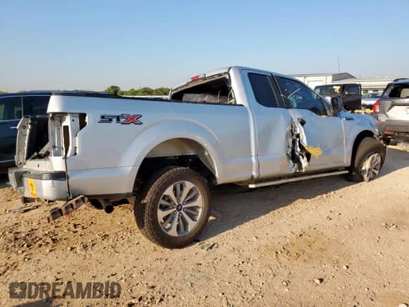 2018 Ford F-150 XL с VIN 1FTEX1C59JKG10161, выставлен на аукционе Copart как лот 72091645 с пробегом Не указан миль и На запчасти • Non repairable. История ставок и продаж доступна на DreamBid. Изображение 3.