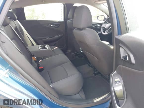 2024 Chevrolet Malibu LT с VIN 1G1ZD5ST0RF233010, выставлен на аукционе IAAI как лот 42466688 с пробегом 24 797 миль миль и . История ставок и продаж доступна на DreamBid. Изображение 8.