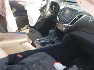 2018 Chevrolet Equinox LT с VIN 3GNAXSEV0JS542121, выставлен на аукционе IAAI как лот 42833228 с пробегом 113 027 миль миль и . История ставок и продаж доступна на DreamBid. Изображение 5.