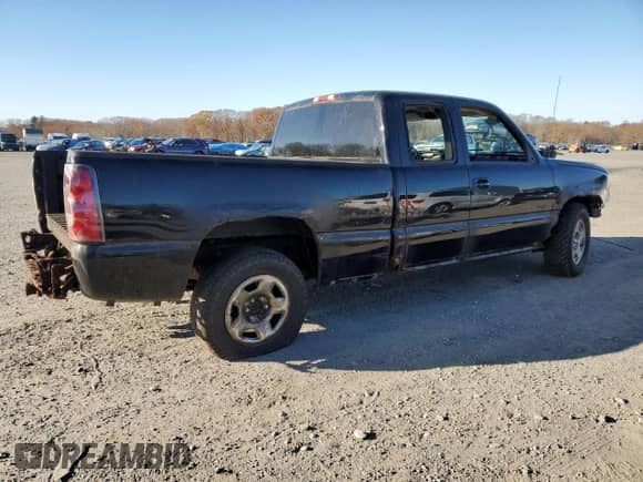 2005 Chevrolet Silverado SS с VIN 2GCEK19N751100032, выставлен на аукционе Copart как лот 80661034 с пробегом Не указан миль и Списание • Salvage title. История ставок и продаж доступна на DreamBid. Изображение 3.