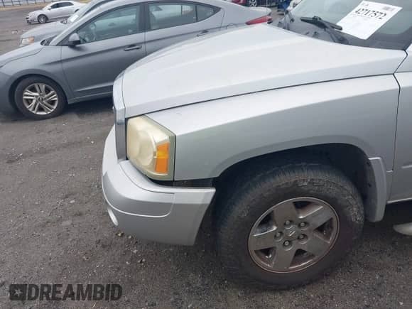 2006 Dodge Dakota SLT with VIN 1D7HE48KX6S547197, listed as a IAAI auction lot 42717572 with 135,040 mi miles and . Bid and sale history available at DreamBid. Image 12.