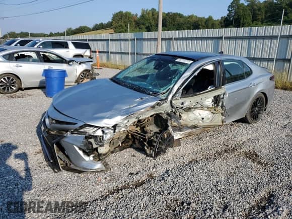 2021 Toyota Camry XSE with VIN 4T1K61AK3MU421363, listed as a Copart auction lot 80719775 with 129,804 mi miles and Salvage title. Bid and sale history available at DreamBid. Image 1.