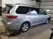 2016 Toyota Sienna LE with VIN 5TDKK3DC7GS729578, listed as a Copart auction lot 87075935 with 111,115 mi miles and Salvage title. Bid and sale history available at DreamBid. Image 3.