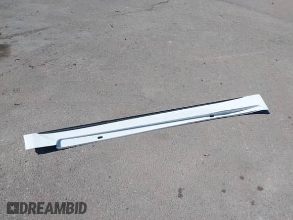 2024 Lexus IS 500 F Sport Performance z VIN JTHAP1D24R5005427, wystawiony jako IAAI lot #42899952 z przebiegiem 15 042 mil mil oraz . Historia ofert i sprzedaży dostępna na DreamBid. Obrazek 12.